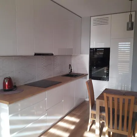 Na Strzeleckiej Apartment *